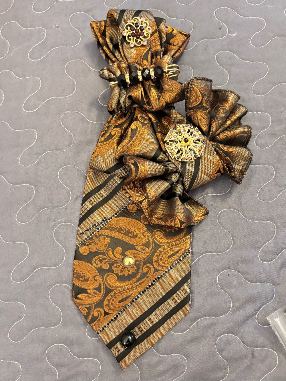 Gold and Brown Paisley women Cravat with Decorative Brooches